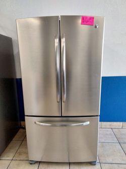 G.E. Stainless Steel Refrigerator 
