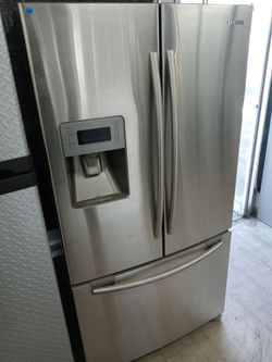 Samsung stainless steel french door refrigerator - Free delivery
