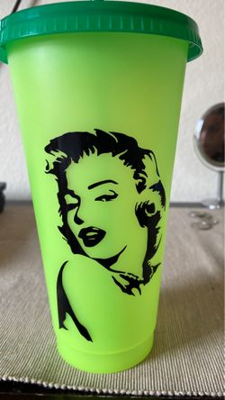 Customized cup