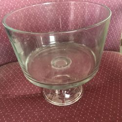 Toscany  Alexandrian footed truffle bowl