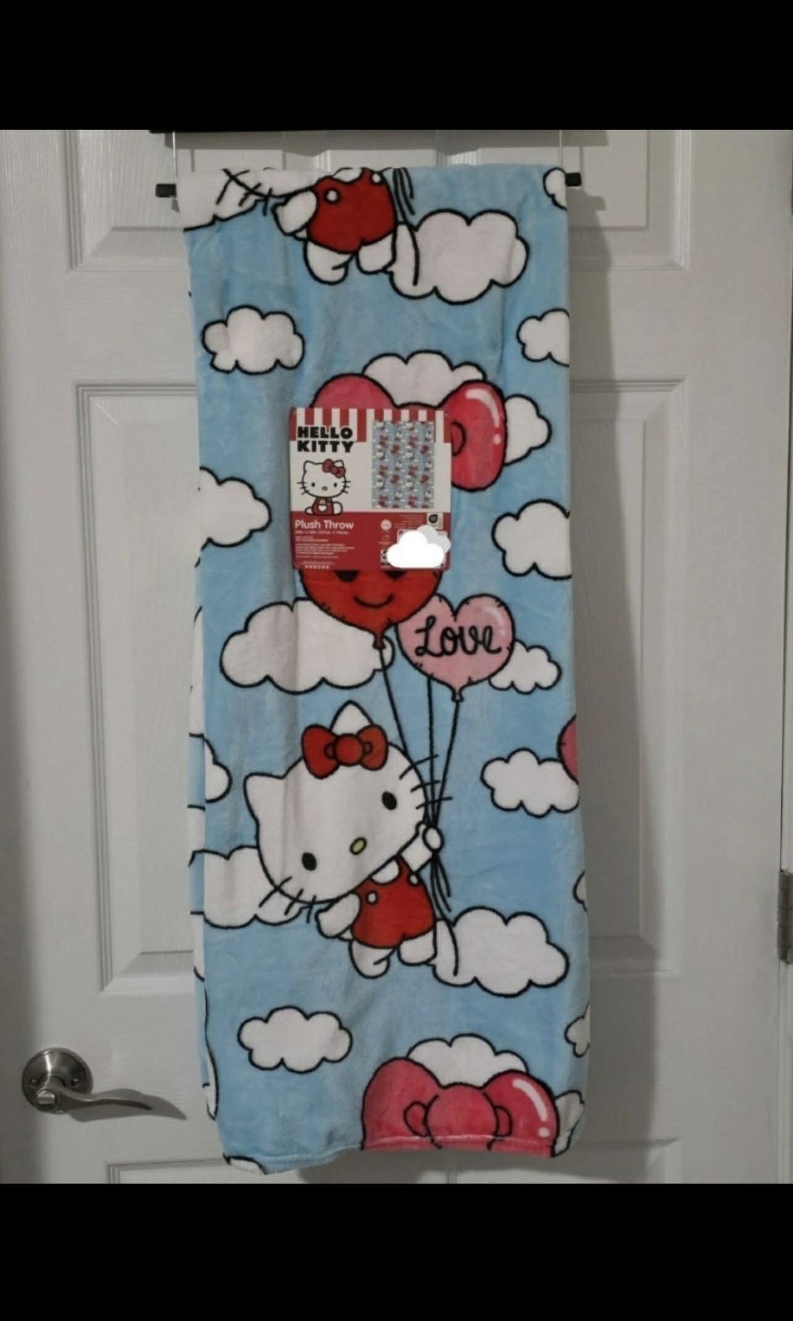 Hello Kitty Blanket