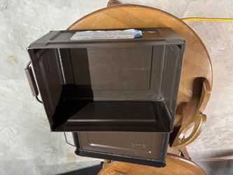 Large ammunition storage cans