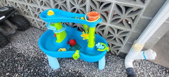 Kids water table
