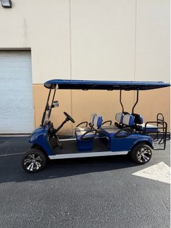 Six seater lithium golf cart