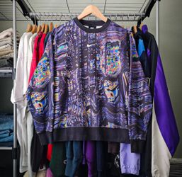 Nike Women's Psychedelic Glitch All-Over Print Crewneck Sweatshirt Size Small