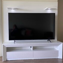 TV CONSOLE