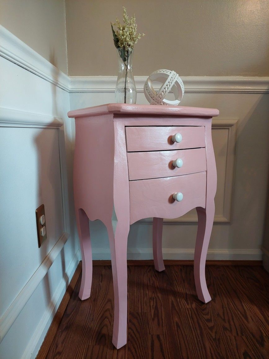 Pink table