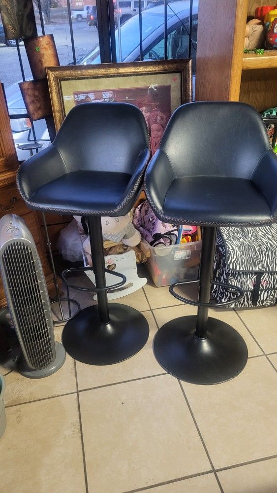 To Nice NAVY Bar Stools