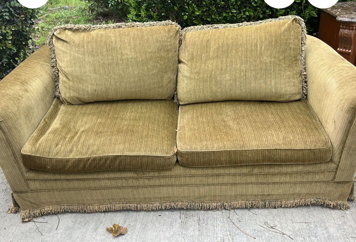 Free Couches Leather And Fabric Location San Carlos Next To La Mesa