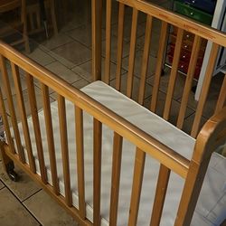 Kaplan Baby Crib 