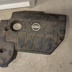 2011 Nissan Altima Engine Cover