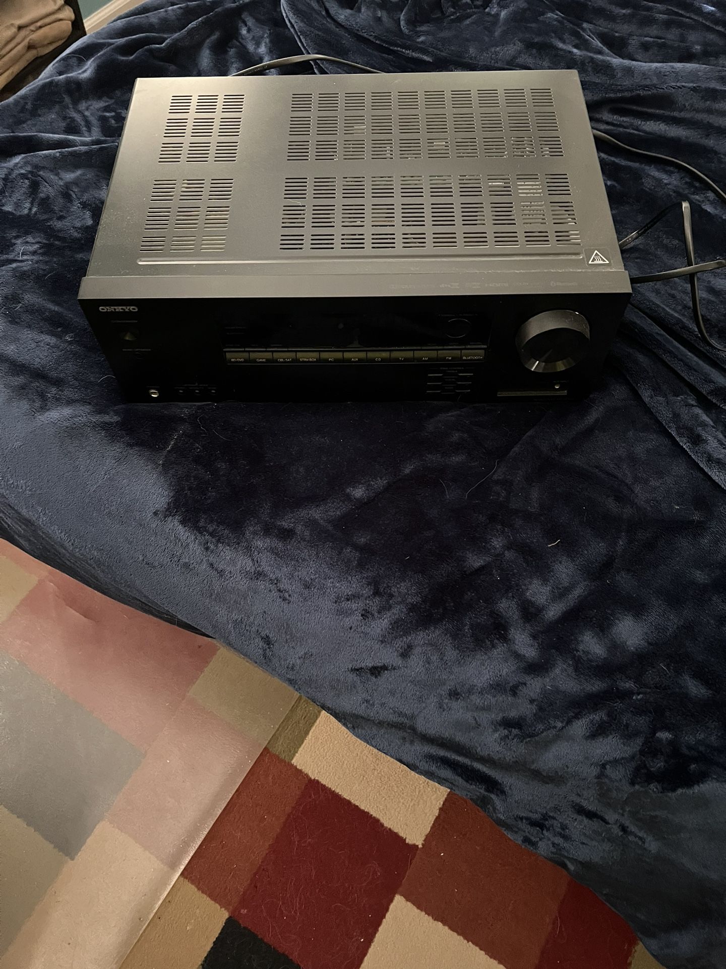 Onkyo 5.1 Surround Sound System