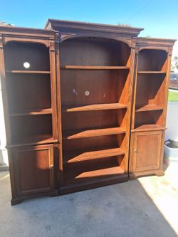 Librero o mueble para oficina