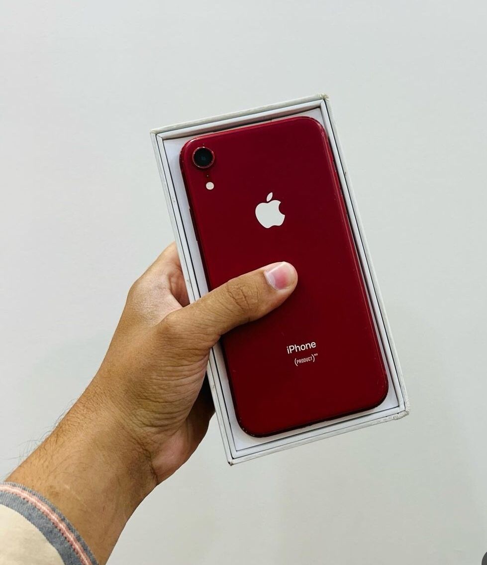 iPhone XR Unlocked With Warranty