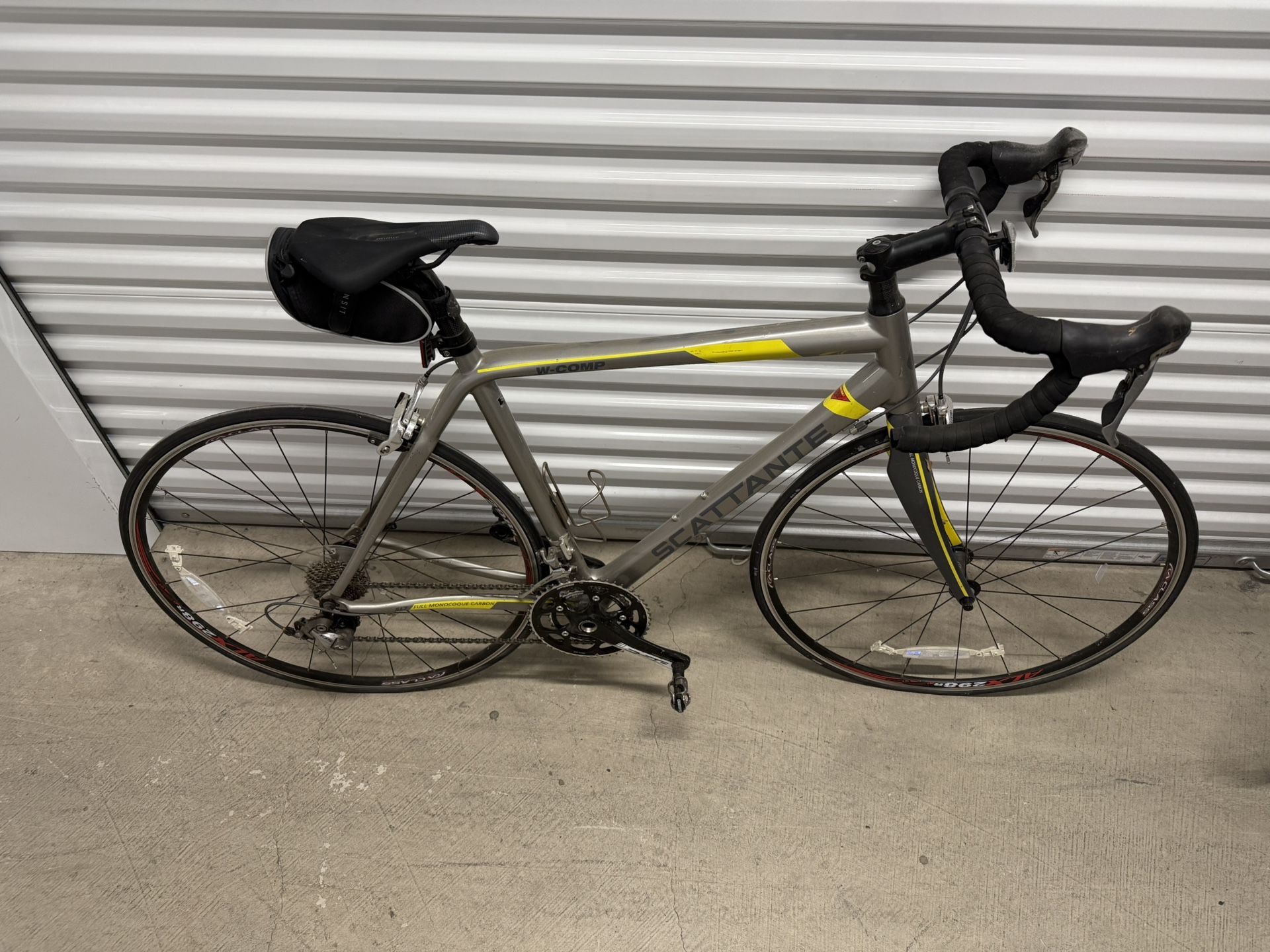 Scattante W-Comp 53cm CFR Road bike