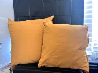 Decorative pillows