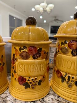 Canister set