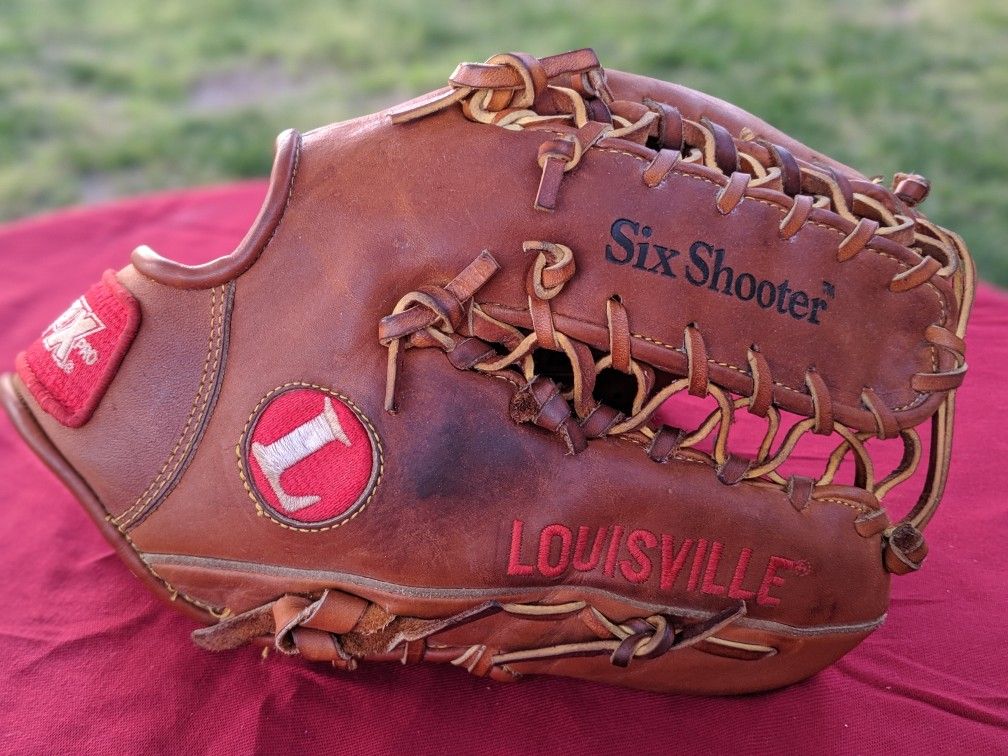 TPX Horween Six Shooter Louisville Slugger Baseball/Softball Glove
