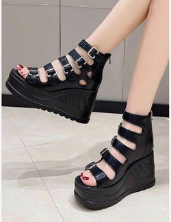 Women’s Shoes