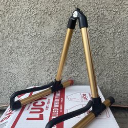 Guitar Stand ,,Great work Like New Condition