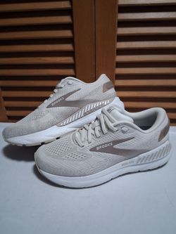 Brooks Ariel GTS 24 Coconut/Chateau/Portabella Women's Sneaker * Size: 8 (Medium)
