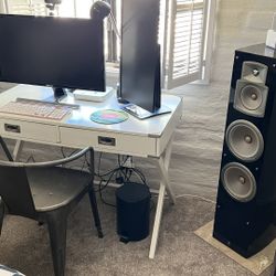 Pair of Yamaha NS-777 3-Way Bass Reflex Floor Speakers $400.00