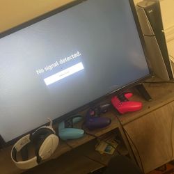 PS5 For Sale And 3 Controllers And Turtle Beechs