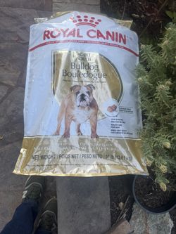 Royal Canin, Dog Food