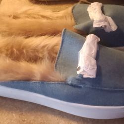 WOMENS BAMBOO SLIPPERS (SIZE 9)