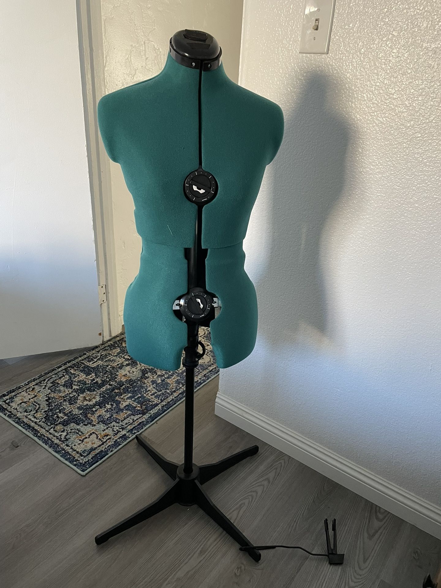 Dritz Sew You Adjustable Dress Form Size S-M