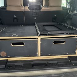SHW Offroad Overland Drawer System For 2018+ Jeep JLU