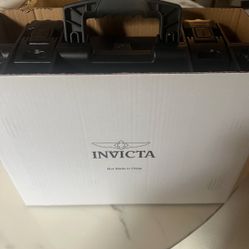 Maletín Invicta 8ranura