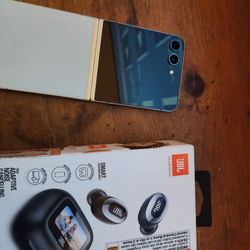 Samsung Galaxy Z Flip 5 512gb Unlocked And Jbl Live Buds 3 