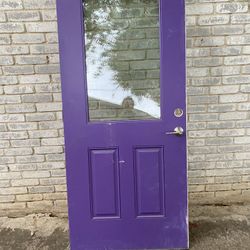 2 Exterior Doors With Different Glass 