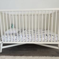DwellStudio Mid-Century Crib 