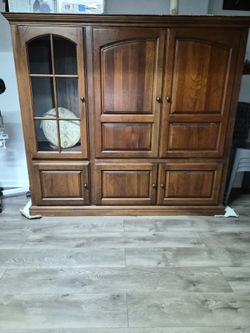 TV Console