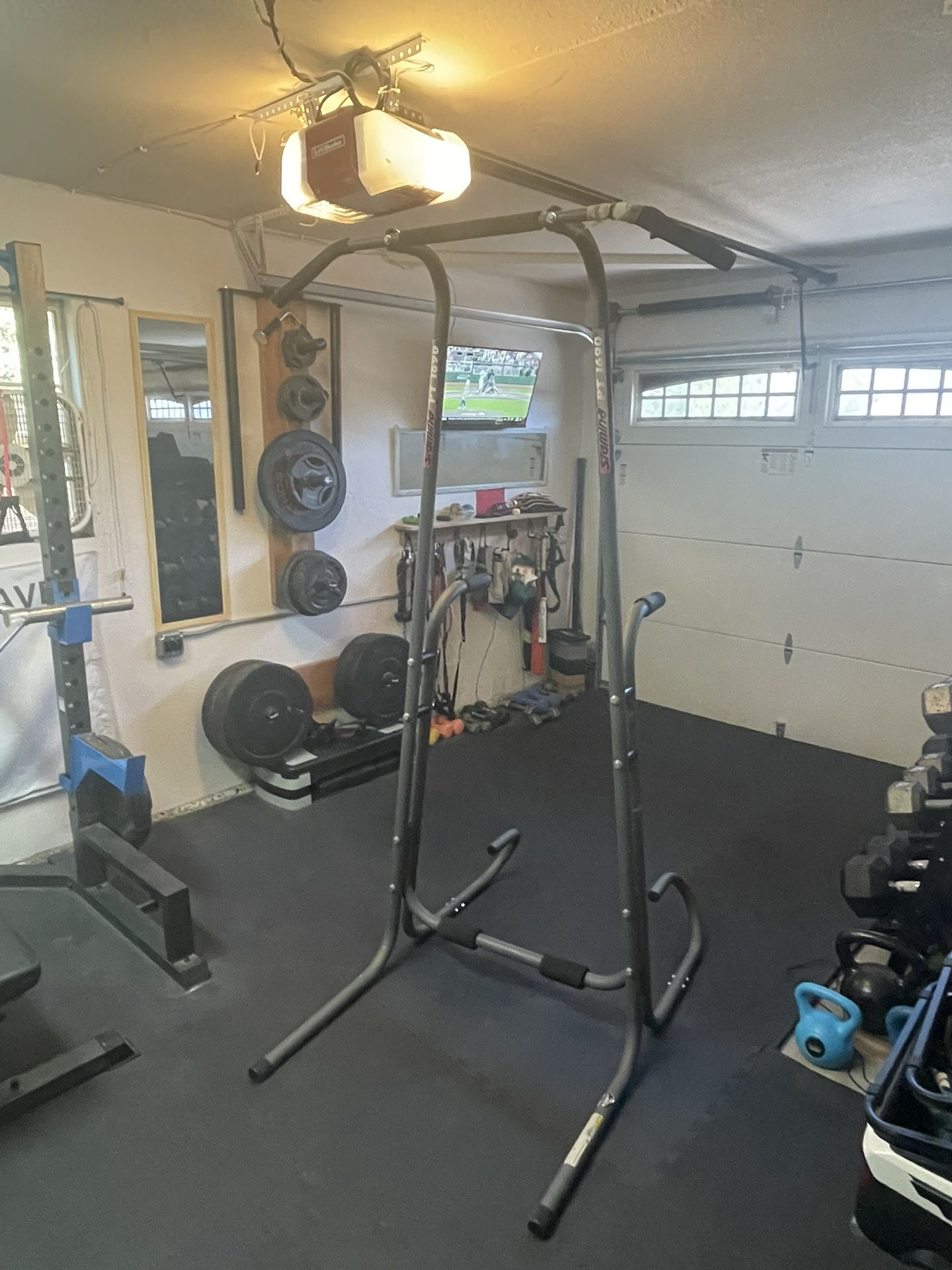 Pull Up/Dip Bar/Push Up Combo