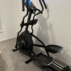 Nautilus Elliptical Machine