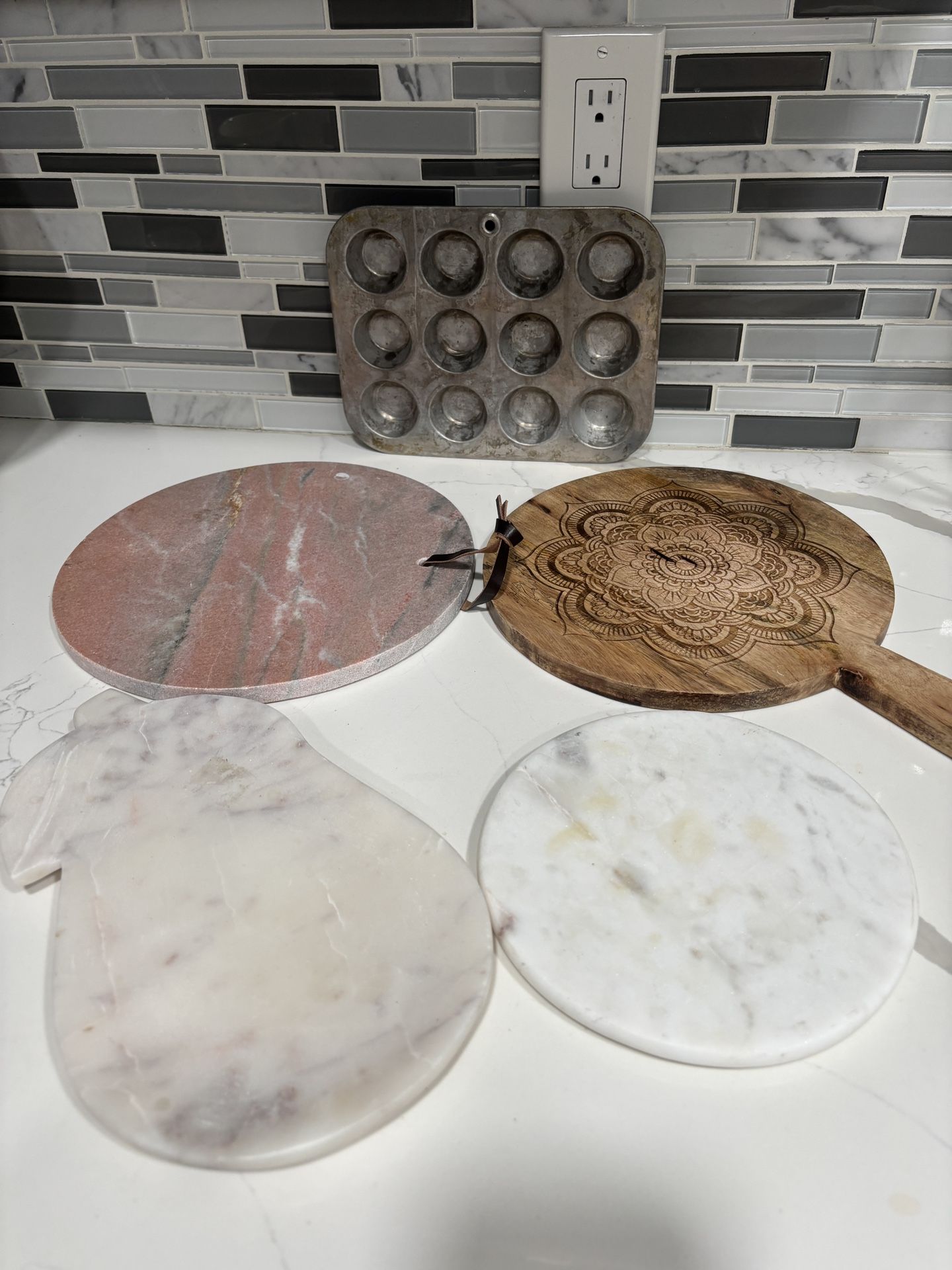 Cutting Boards & Mold