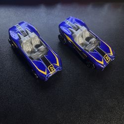 Hotwheels 2014 Carbonic (Set of 2)