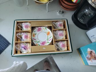 Royal GOLD CHINA TEA SET