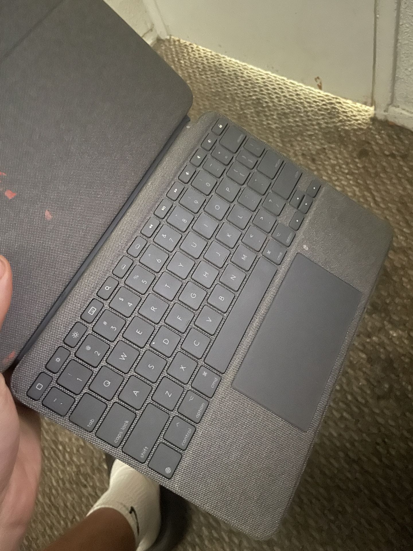 iPad Air 5 Generation With Case And Keyboard