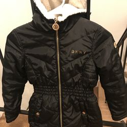 DKNY s7/8 girls puffer jacket