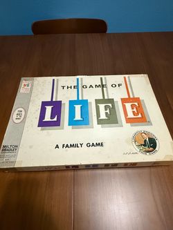 Vintage 1960 Milton Bradley Game of Life – Nearly Complete – $30 OBO