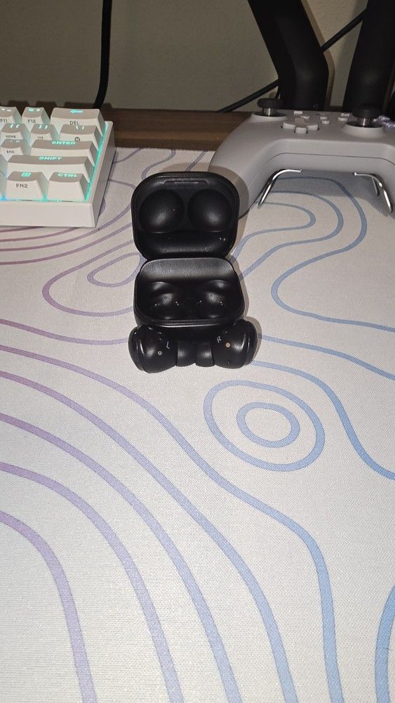 Galaxy Buds Pro 1 noise cancelling, transparency mode earbuds
