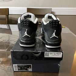 Jordan 4 Retro Fear Size 5.5