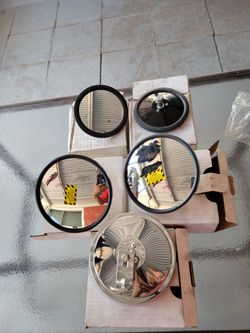 4" & 6" Mirrors with Brackets 2 Black 3 Chrome
