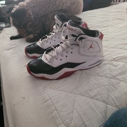 Jordans B'loyal Size 10 1/2