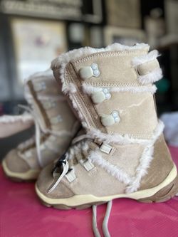 Like New Girls Snow Boots. Worn 1x