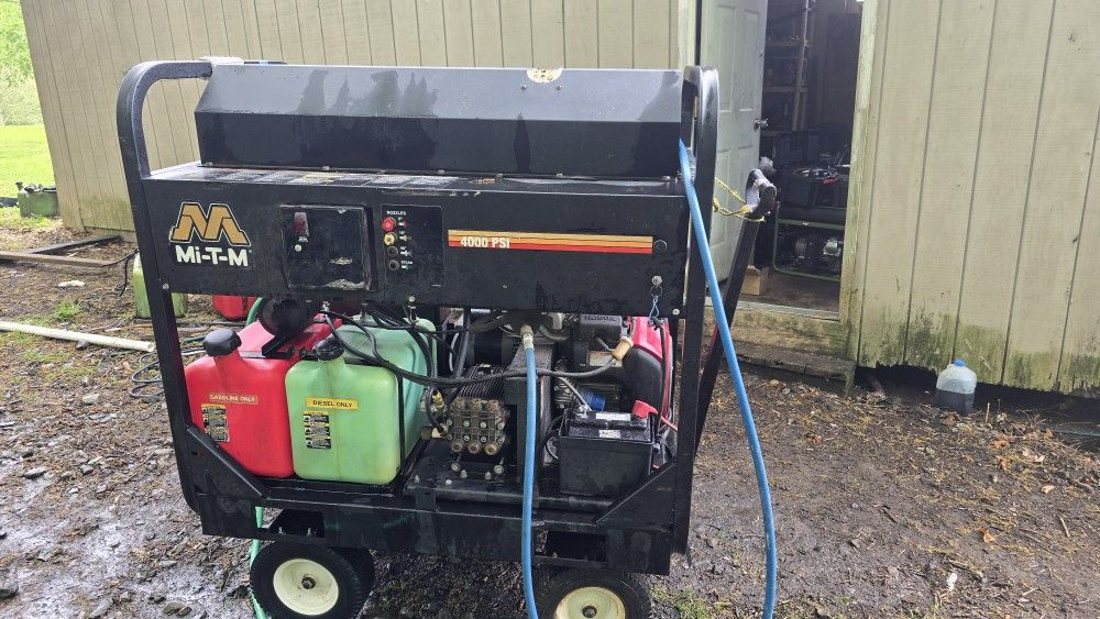 MI-T-M HS-4004-1MAH Gas Pressure Washer 4000 PSI 4 GPM